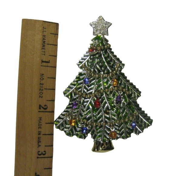 2008 AVON 5th Annual Christmas Tree Brooch Pin Signed Rhinestone Faux Pearl - Picture 2 of 10
